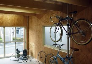 埼玉県さいたま市の戸建てウッドデッキ自転車や作業小屋4